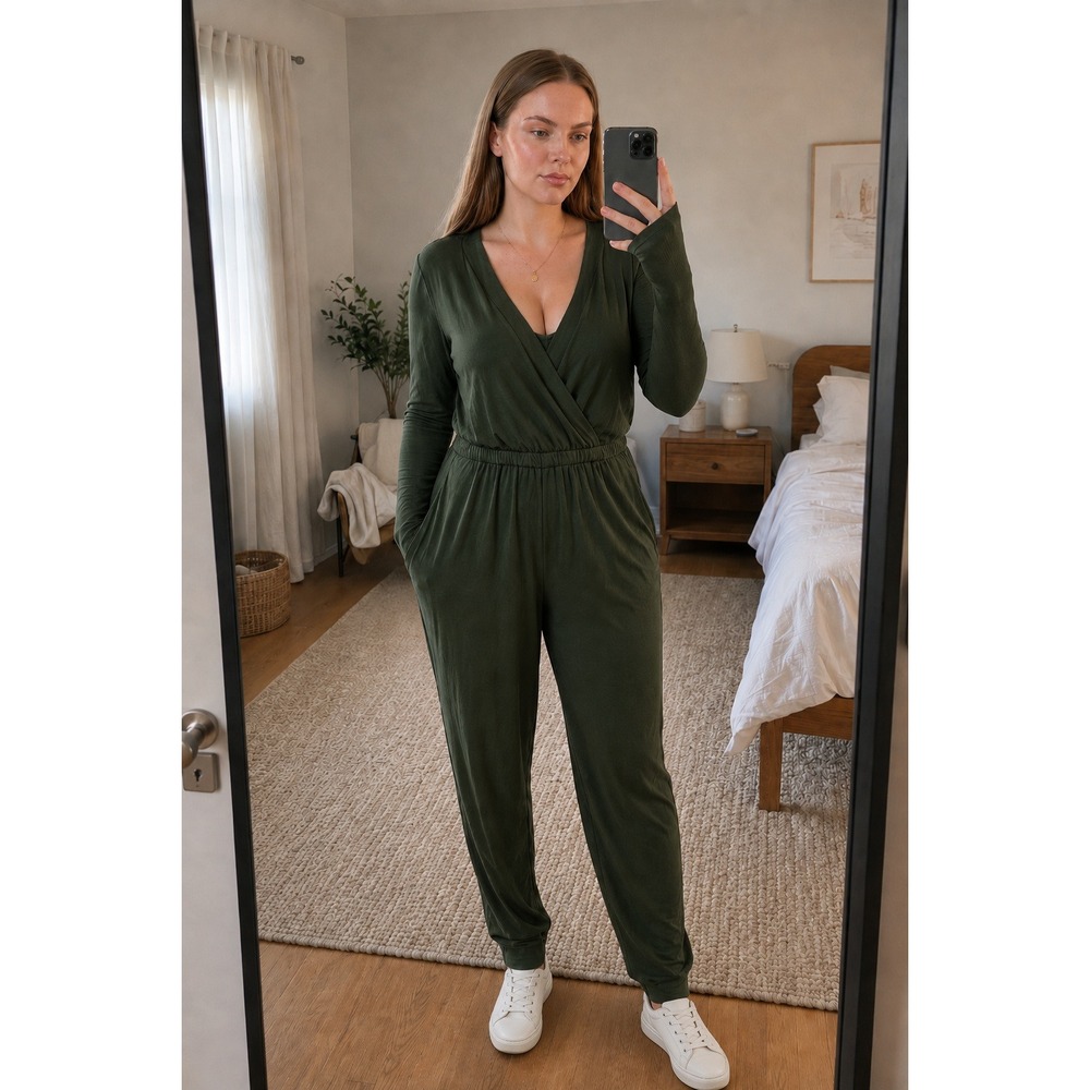Daily Ritual Womens Jumpsuit L Green Long Sleeve Surplice Casual Lounge Utility